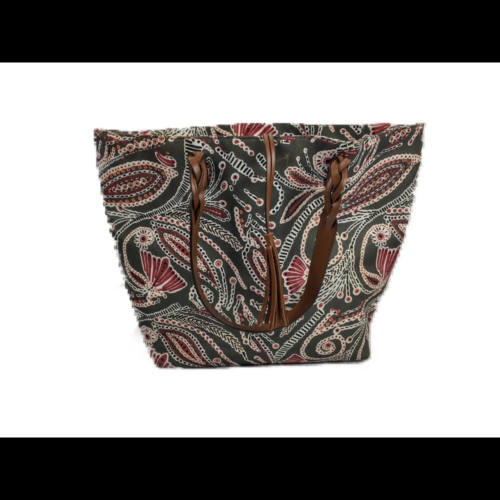 Women’s hand bag